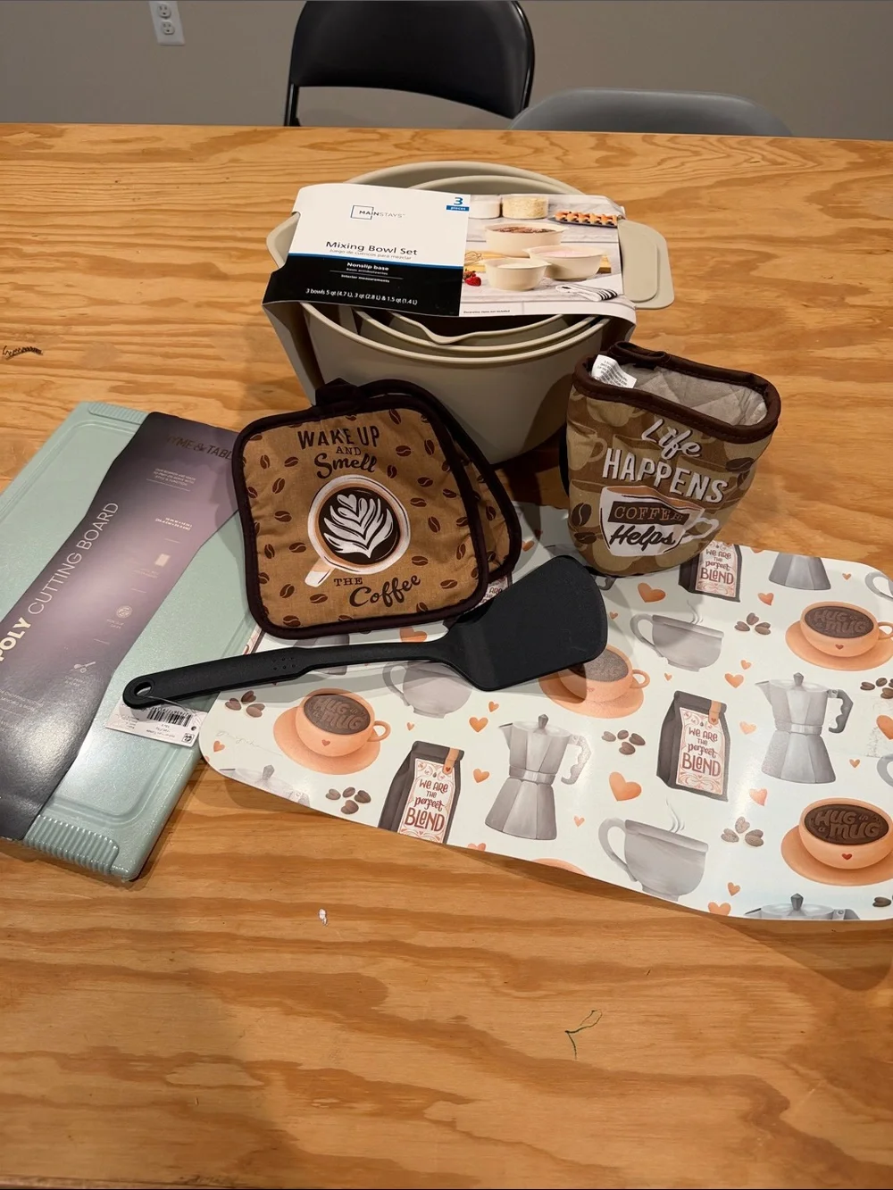Home Party Supplies Coffee-Themed Kitchen Set - Brown